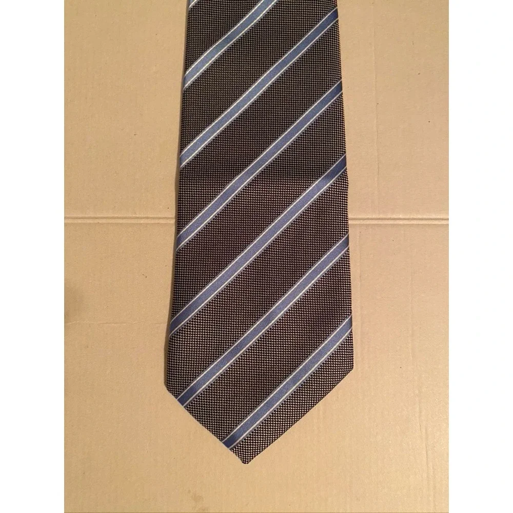 Kailong silk necktie